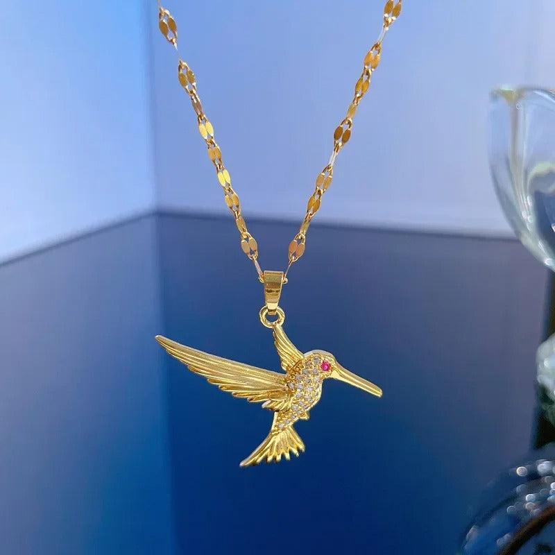 GARGANTILHA BEM-TE-VI BANHADA EM OURO 18K